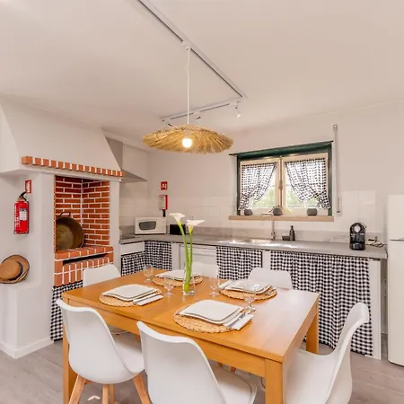 Casa Do Ze Grande - Private Patio With Bbq Apartment *