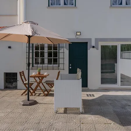 Casa Do Ze Grande - Private Patio With Bbq Apartment